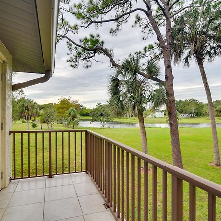 Sleek Largo Studio With Pond Less Than 7 Mi To Beach! Bagian luar foto